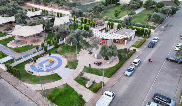 Efeler’de Bilim Kafe yaz akşamlarında da ziyaretçilerini ağırlayacak