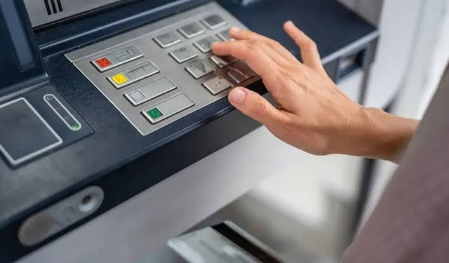 ATM paranızı yutabilir! Uzmanlardan kritik uyarı: Bu hataları yapmayın