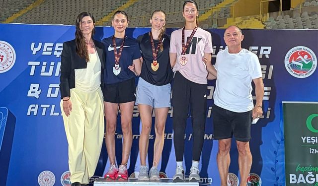 İzmir'de Aydın rüzgârı: Genç 3 sporcudan 3 Türkiye derecesi