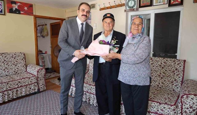 Kaymakam Battal, şehit ailesi ve gaziyi yalnız bırakmadı