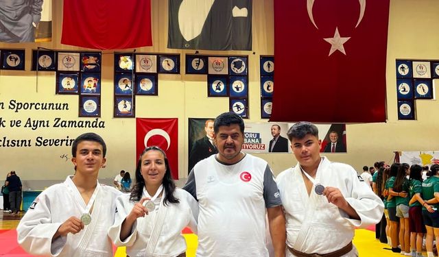 Koçarlılı judocularından Bursa’da 3 madalyalık büyük başarı