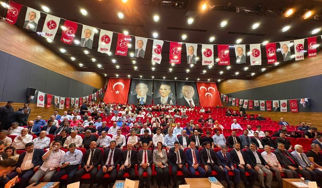 MHP Nazilli'de kongre bitti: Yorgancı tek listeyle girdiği seçimi kazandı