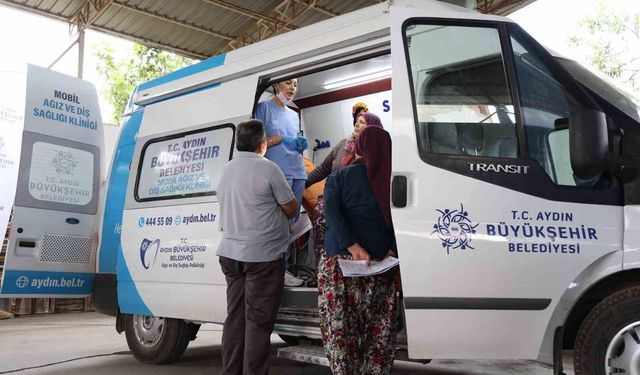 Mobil diş klinikleri 3 ilçede vatandaşlarla buluştu