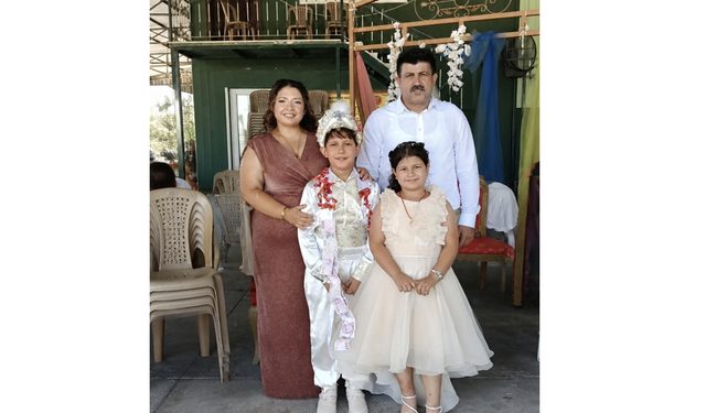 Koç ailesinin mutlu günü