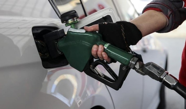 Benzine 4,35 TL indirim geliyor! Ancak pompada işler değişebilir