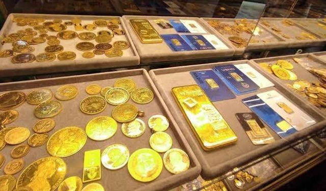 Altın haftaya düşüşle başladı: Gram ve çeyrek altında son durum