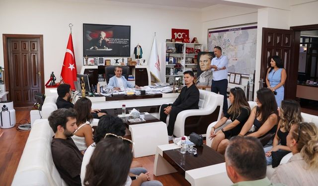 Hayallerine ulaşan gençler Başkan Yetişkin ile buluştu