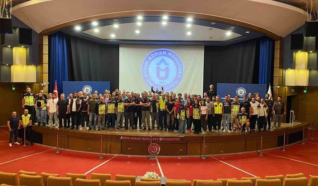 Aydın’da 200 motosiklet sürücüsüne "güvenli sürüş" eğitimi