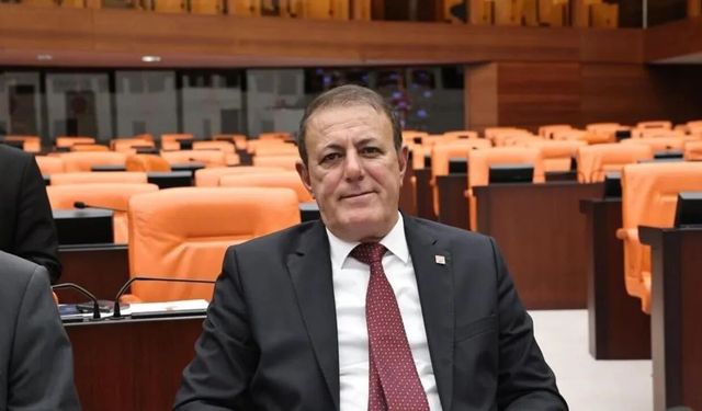 Aydın siyasetinde istifa trafiği: 5 vekil parti değiştirdi