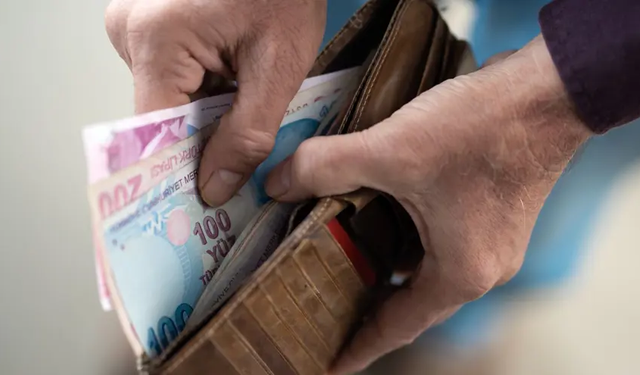Emekli promosyonlarında yarış kızıştı! Bankalar 35 bin TL'ye kadar ödeme yapıyor