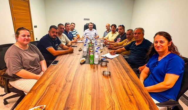 Didim Şoförler Odasında esnafın sorunları ve çözüm yolları masaya yatırıldı