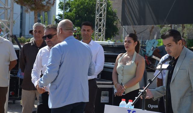 Didim’de alternatif törende CHP ile Yeni Parti arasında sözlü kriz
