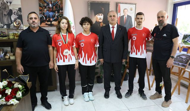 İncirliova’nın gençleri dünya sahnesinde