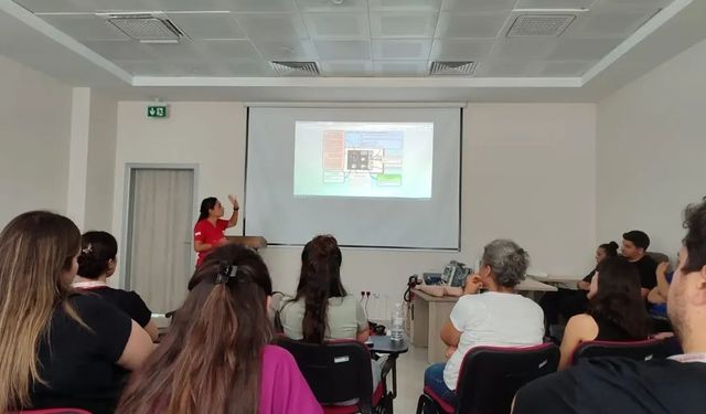 Karacasu İlçe Devlet Hastanesinde personele CPR eğitimi verildi