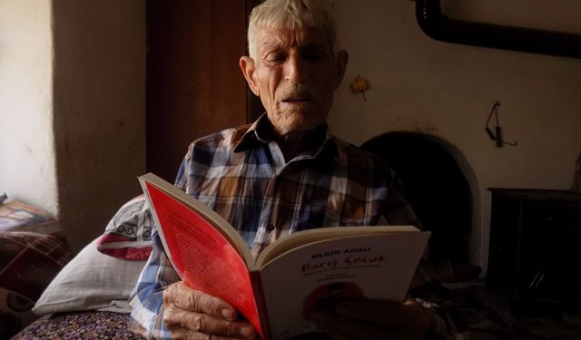Karacasu’da kitap okuma sevgisiyle örnek olan Hüseyin Amca son yolculuğuna uğurlandı