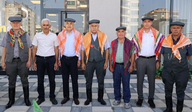Milletvekili Savaş, Yörüklerle buluştu