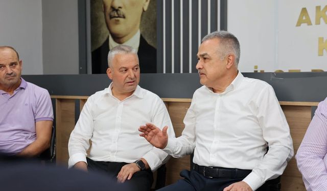 Milletvekili Savaş’tan AK Parti Köşk’e hayırlı olsun ziyareti
