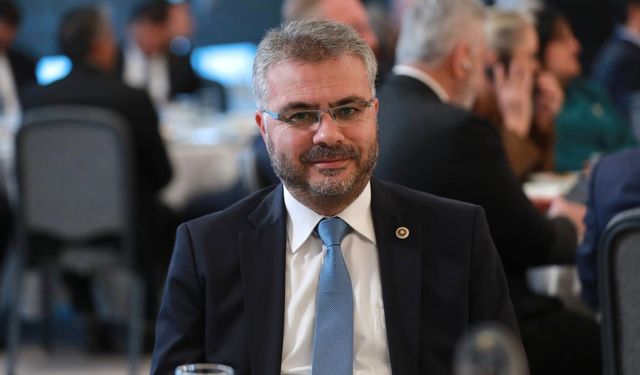 Özmen, “Daha güçlü Türkiye’ye”
