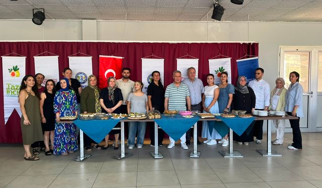 Buharkent’te tatlı rekabet