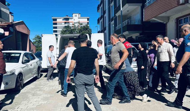 Belediye personeli, evinde ölü bulundu