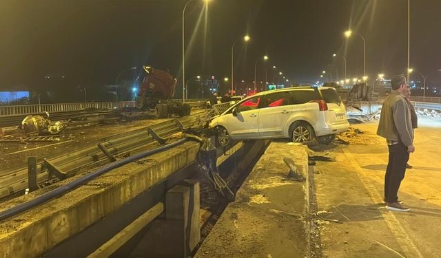 Gece yarısı korkunç kaza; 1 ölü, 7 yaralı