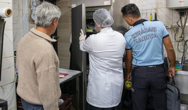 Kuşadası Belediyesi'nden restoranlara sıkı denetim