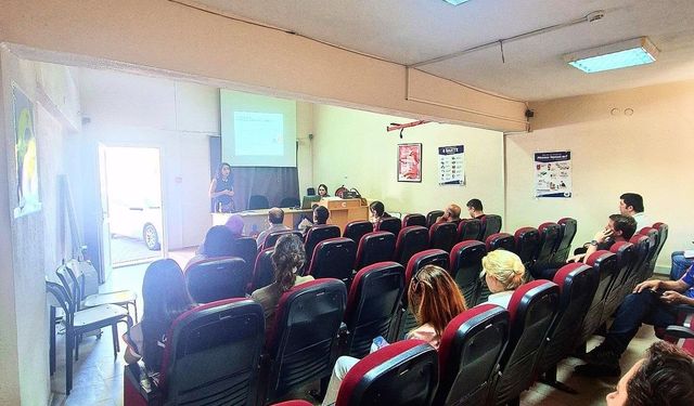 Aydın AFAD’da koruyucu aile bilgilendirmesi