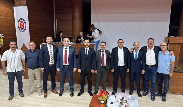 Aydın Veteriner Hekimleri Odası'nda Hakan Kaya güven tazeledi