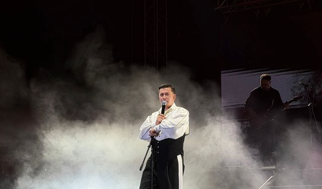 Aydın’ın kurtuluş coşkusu Poizi konseriyle taçlandı