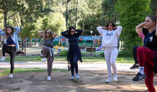Efeler’de sağlıklı yaşam için sabah sporu