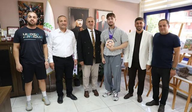 İncirliovalı Murat, Türkiye üçüncüsü oldu