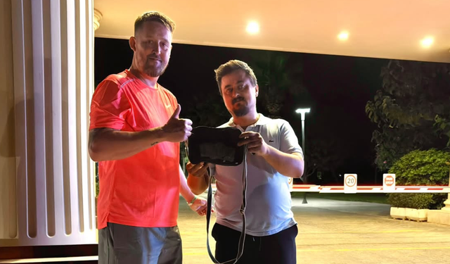 Didim’de duyarlı esnaf turistin yüzünü güldürdü