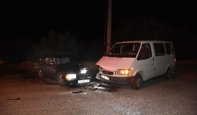 Karacasu'da korkutan kaza: 3 yaralı