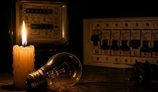 Nazilli’de elektrik kesintisi iletişimi de etkiledi: Vatandaşlar isyan etti