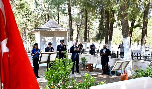 Müdür Karaduman görevine şehitlik ziyaretiyle başladı