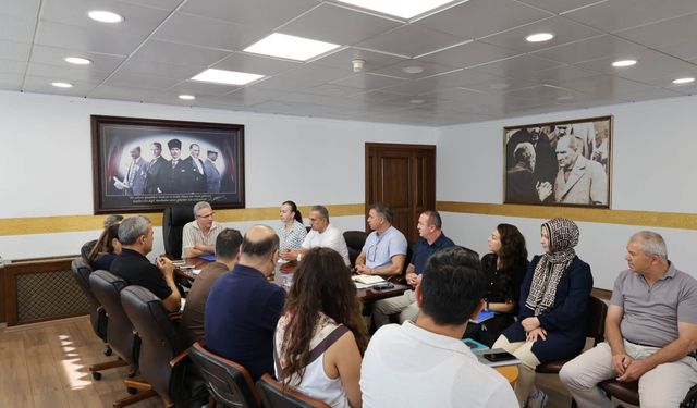 Nazilli'de çalışmalar masaya yatırıldı : Başkan Tetik, müdürlerle buluştu