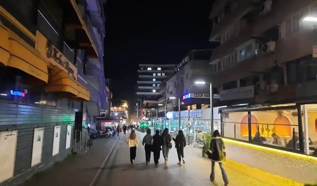Nazilli'de gençler bunaldı :  İlçede sosyal aktivite ihtiyacı çoğaldı