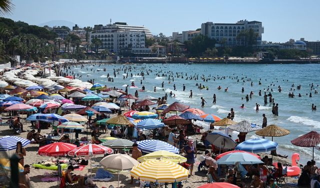 Dört mevsim yaşayan bir kent; Kuşadası