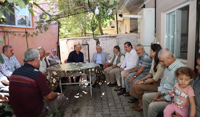 Savaş’tan Aydın’da teşekkür ziyareti: Belgeleri tek tek takdim etti