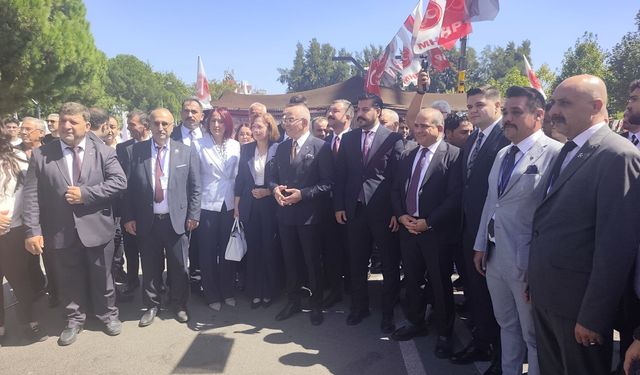 MHP Aydın’da kongre başladı: Heyet atlı birlik ve deveyle karşılandı