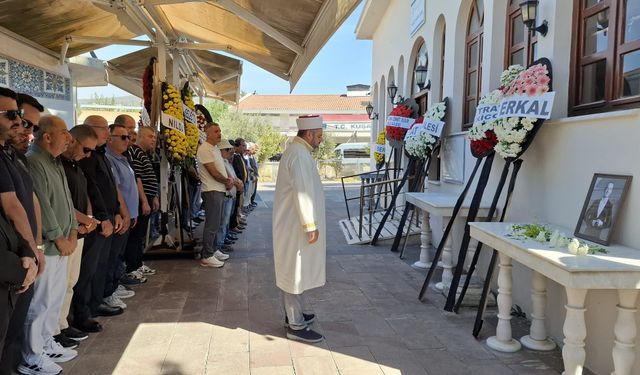 Kuşadası'nda hüzünlü Cumartesi : Mehmet Çankaya dualarla uğurlandı