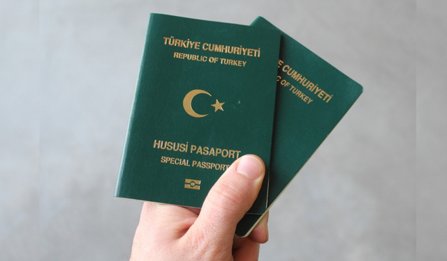 Yeşil pasaporta bir talip daha