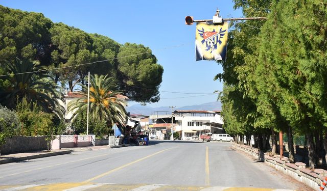 1958 Yenicespor Lige Nazilli deplasmanıyla 'merhaba' diyor