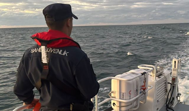 Didim'de hareketli anlar: Balıkçı teknesinde yaralanan şahıs kurtarıldı