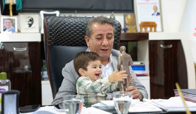 Başkan Yetişkin, sağlığına kavuşan minik Teoman’ı ağırladı