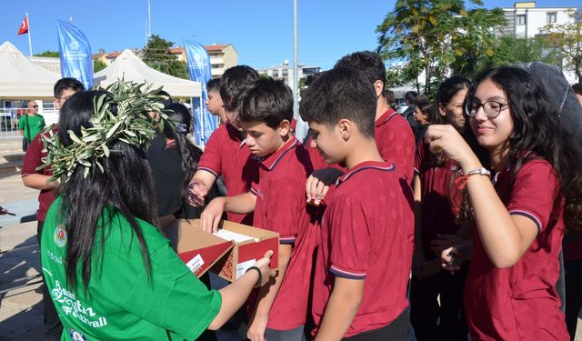 Didim’de zeytin yağıyla 'Guinness Rekor' denemesi başladı