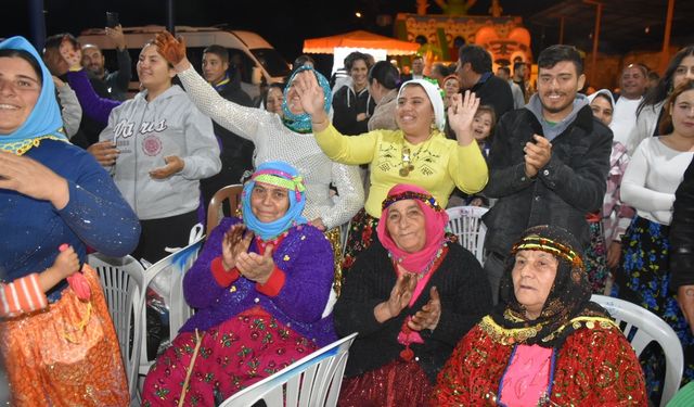 Karacasu Alemler'de festival coşkusu: Gizo ile eğlence tavan yaptı