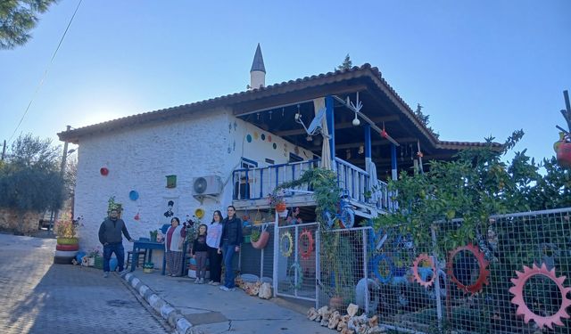 Karacasu'da çocukları telefondan uzaklaştıran renkli dokunuş: 100 yıllık tarihi ev hayat buldu