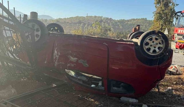 Kuşadası’nda otomobil takla attı: 1 yaralı