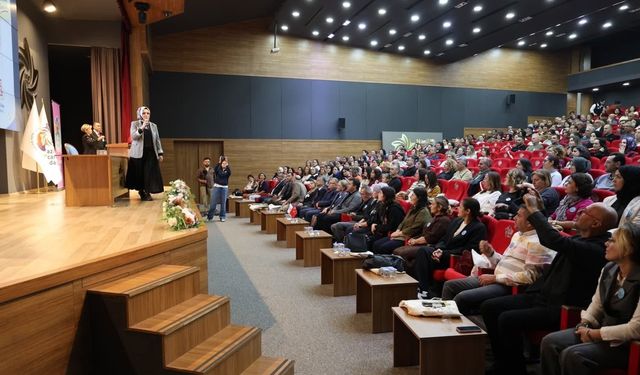 Nazilli’de akran zorbalığına karşı yeni adım! Şimdi sıra öğretmenlerde
